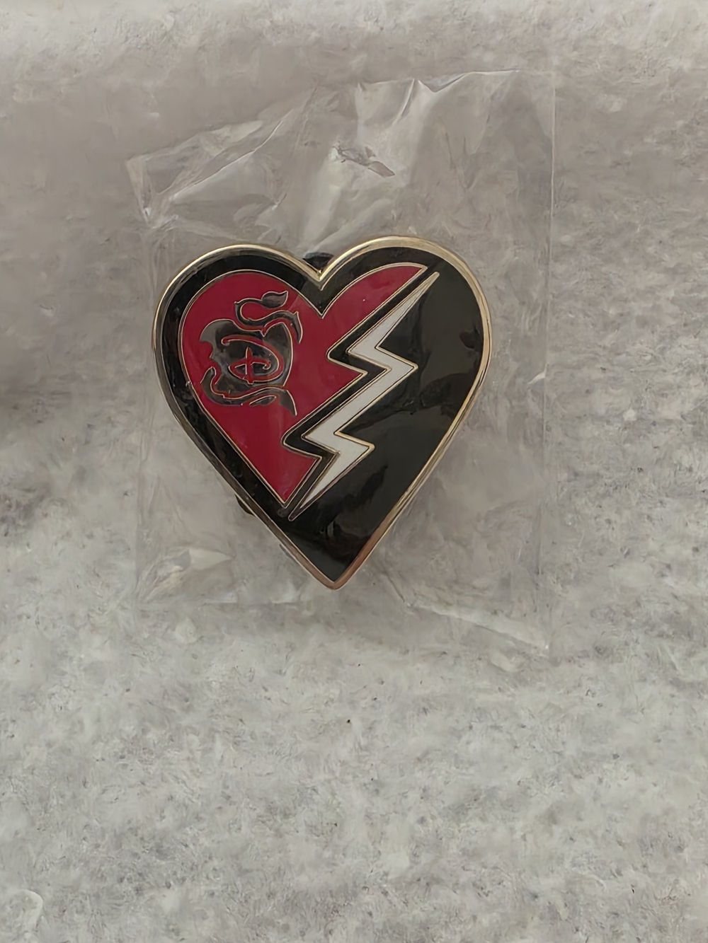 Descendants Heart Pin - Black & Red - NWOT